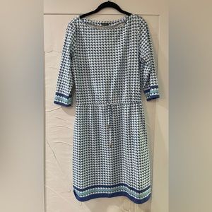 J. McLaughlin woman’s long sleeve dress
